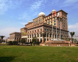 寧波伯爵華府大酒（jiǔ）店